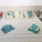 Апартаменты Sea House Tonnara
